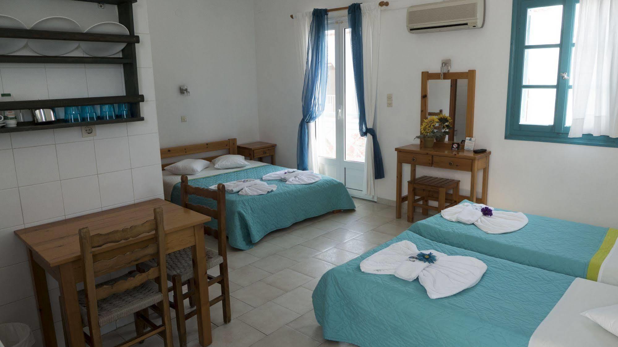 La Selini Hotel ปาริเกีย ภายนอก รูปภาพ